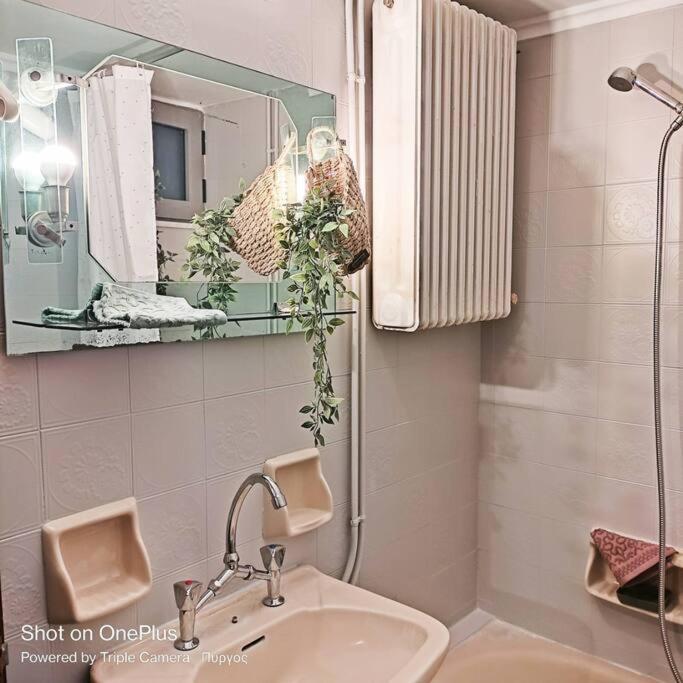 New Modern Flat Pyrgos Centre Olympia Pírgos Exterior foto