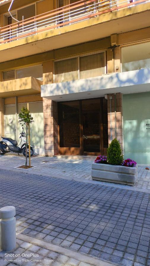 New Modern Flat Pyrgos Centre Olympia Pírgos Exterior foto